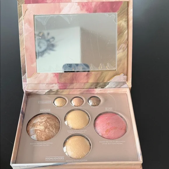 Laura Geller Baked Full Face Basics Palette - Pink and Gold - Picture 5 of 6